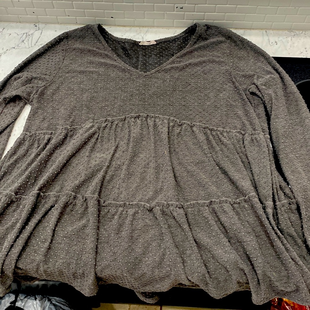 ODDI babydoll top with gray dots, flowy top